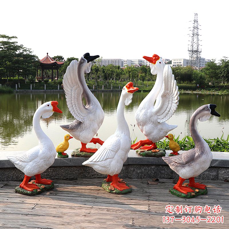 运城玻璃钢仿真大白鹅雕塑-公园园林水景动物摆件