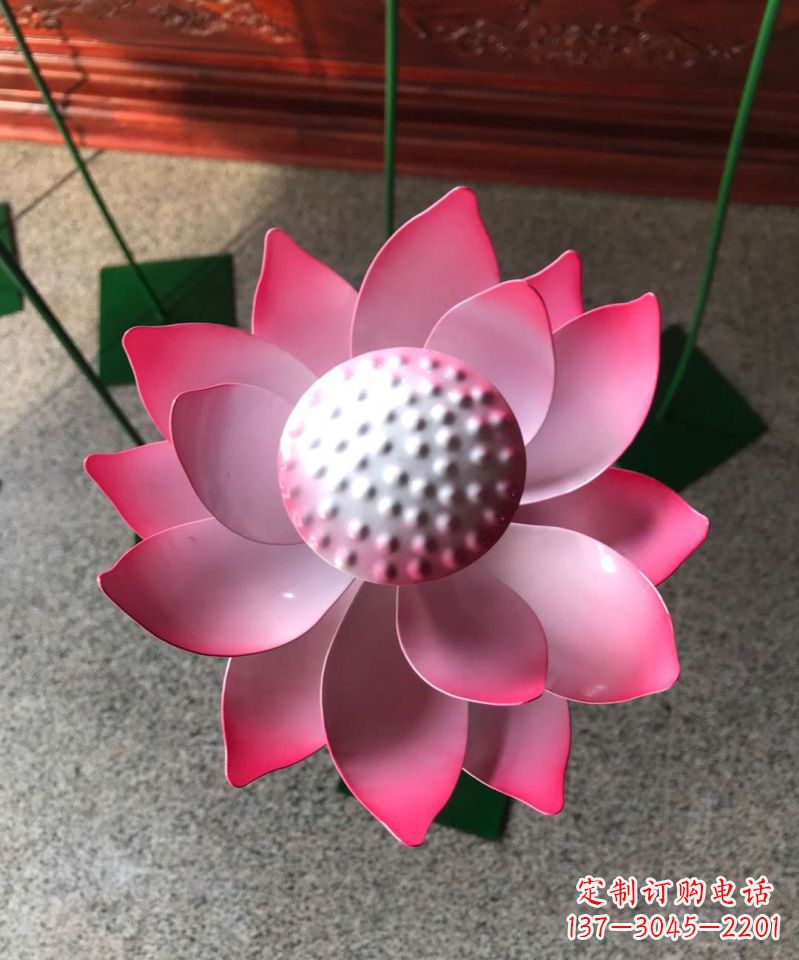 运城玻璃钢仿真荷花雕塑