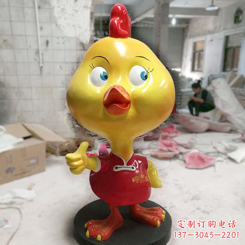 运城玻璃钢卡通小鸡商场卖场美陈雕塑