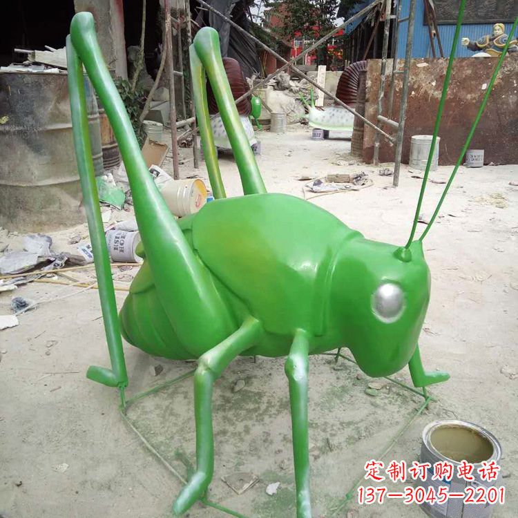 运城玻璃钢蚂蚱蝗虫雕塑