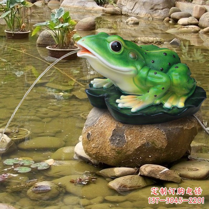 运城玻璃钢喷水青蛙公园水景动物雕塑摆件