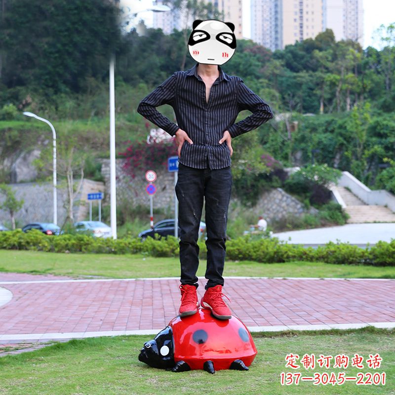 运城玻璃钢七星瓢虫雕塑