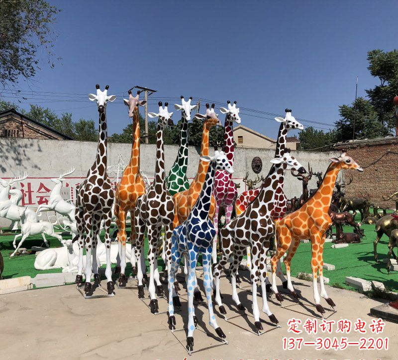 运城玻璃钢长颈鹿雕塑222