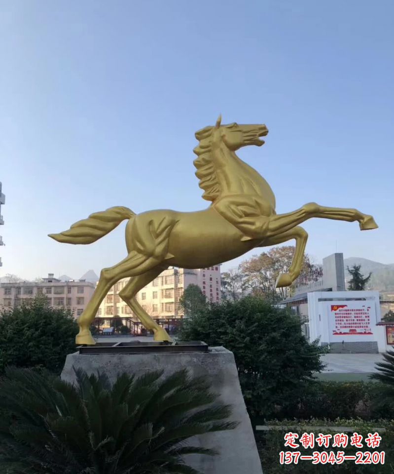 运城不锈钢城市广场飞马雕塑