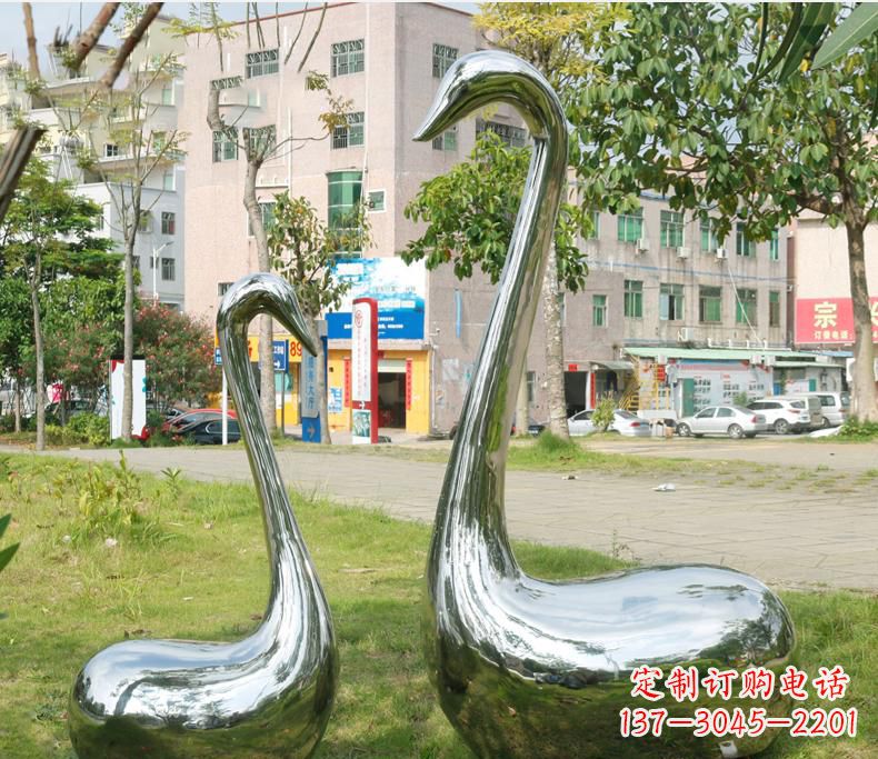 运城不锈钢抽象动物雕塑2