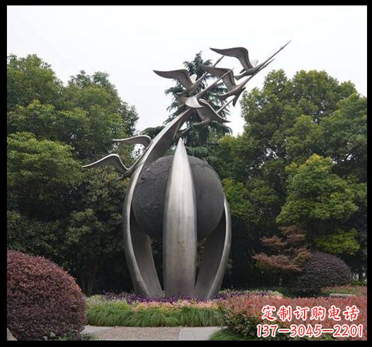 运城不锈钢抽象飞翔的天鹅雕塑