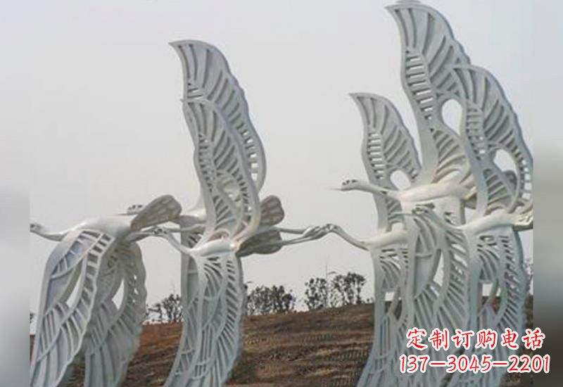运城不锈钢抽象飞翔的仙鹤雕塑