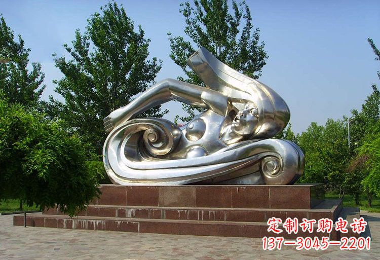 运城不锈钢抽象游泳女孩雕塑