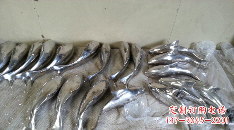 运城不锈钢抽象鱼动物雕塑