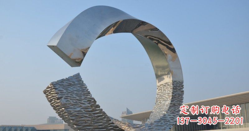 运城不锈钢抽象圆环广场景观雕塑