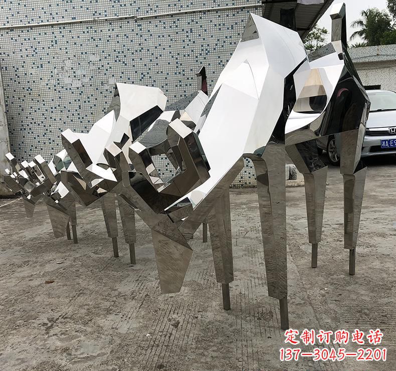 运城不锈钢动物小鹿雕塑
