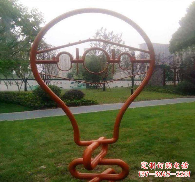 运城不锈钢公园灯泡雕塑