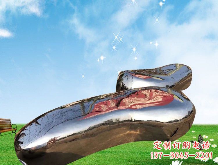 运城不锈钢公园鹅卵石镜面雕塑