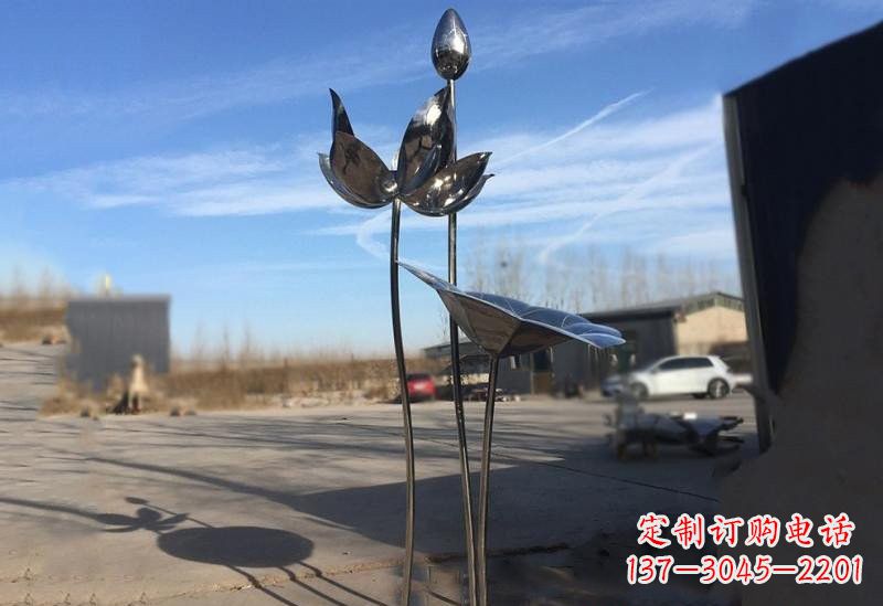 运城不锈钢公园荷花雕塑