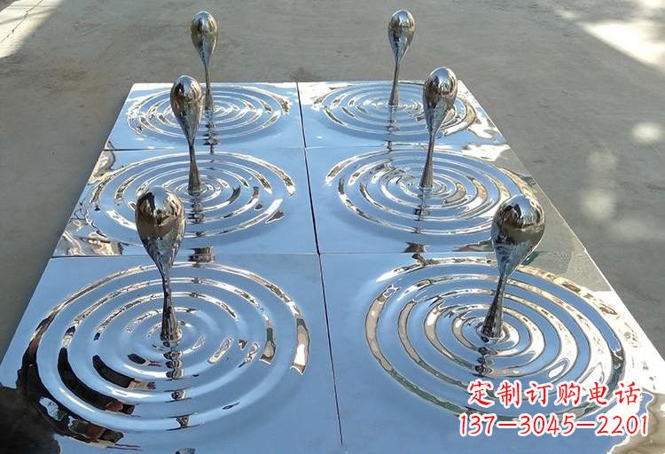 运城不锈钢公园水滴波纹雕塑