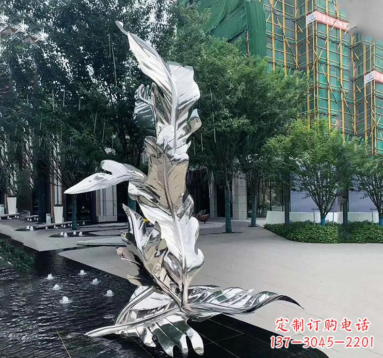 运城不锈钢公园树叶雕塑