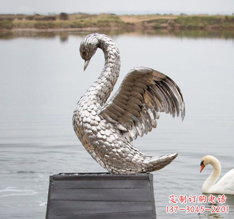 运城不锈钢公园天鹅雕塑