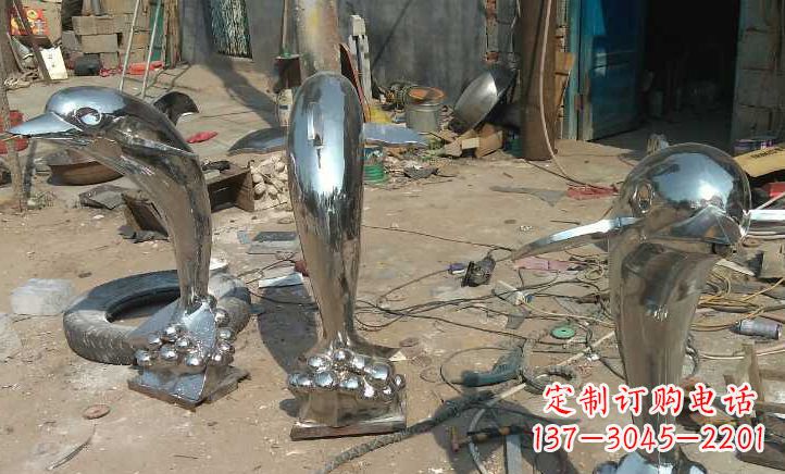 运城不锈钢公园小海豚景观雕塑