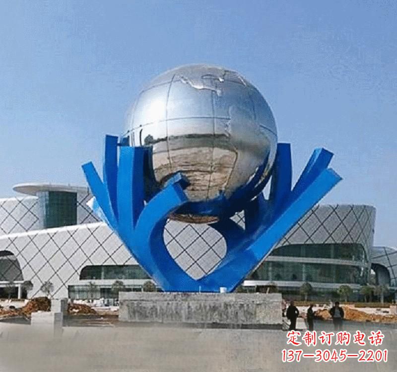 运城不锈钢广场手托地球雕塑