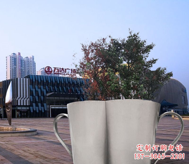 运城不锈钢广场水杯花盆雕塑 (2)