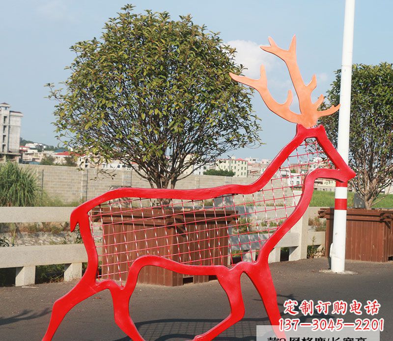 运城不锈钢广场网格动物鹿