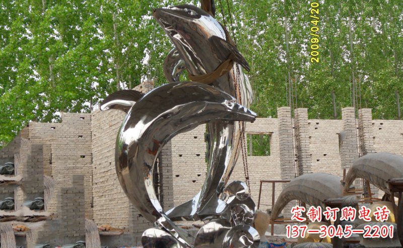 运城不锈钢海边海豚雕塑