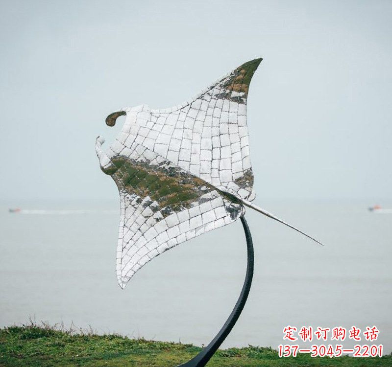 运城不锈钢海洋动物蝠鲼雕塑艺术与环保的完美结合