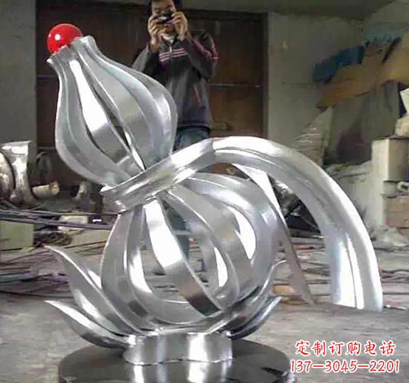 运城不锈钢葫芦雕塑2