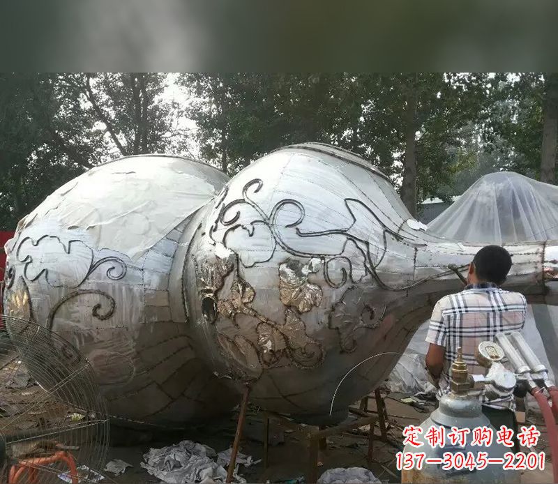 运城不锈钢葫芦雕塑