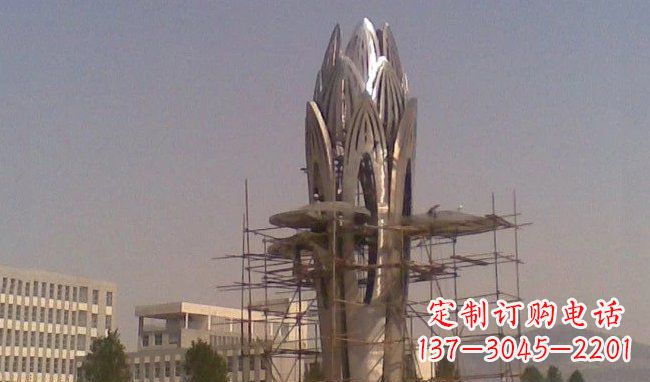 运城不锈钢花朵火炬雕塑