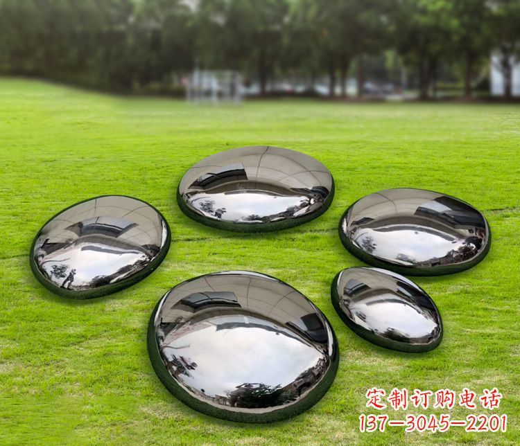 运城不锈钢镜面鹅卵石雕塑