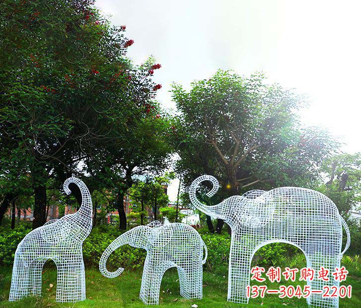 运城不锈钢镂空大象雕塑1