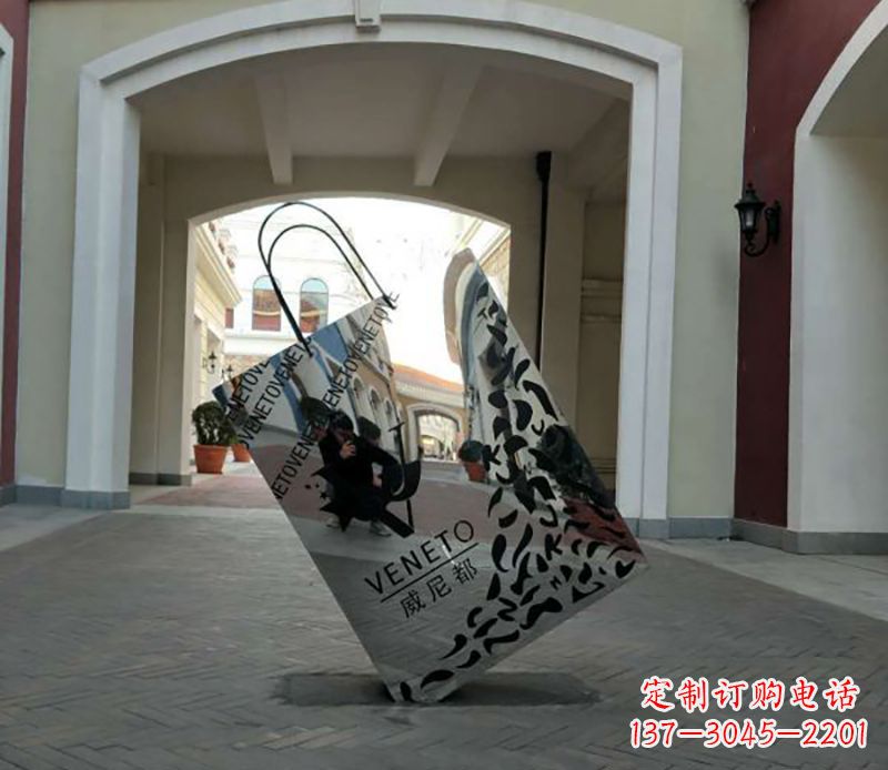 运城不锈钢镂空购物袋雕塑