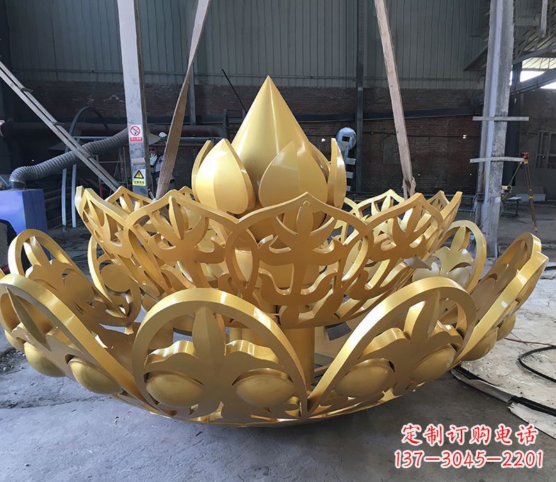 运城不锈钢镂空莲花雕塑