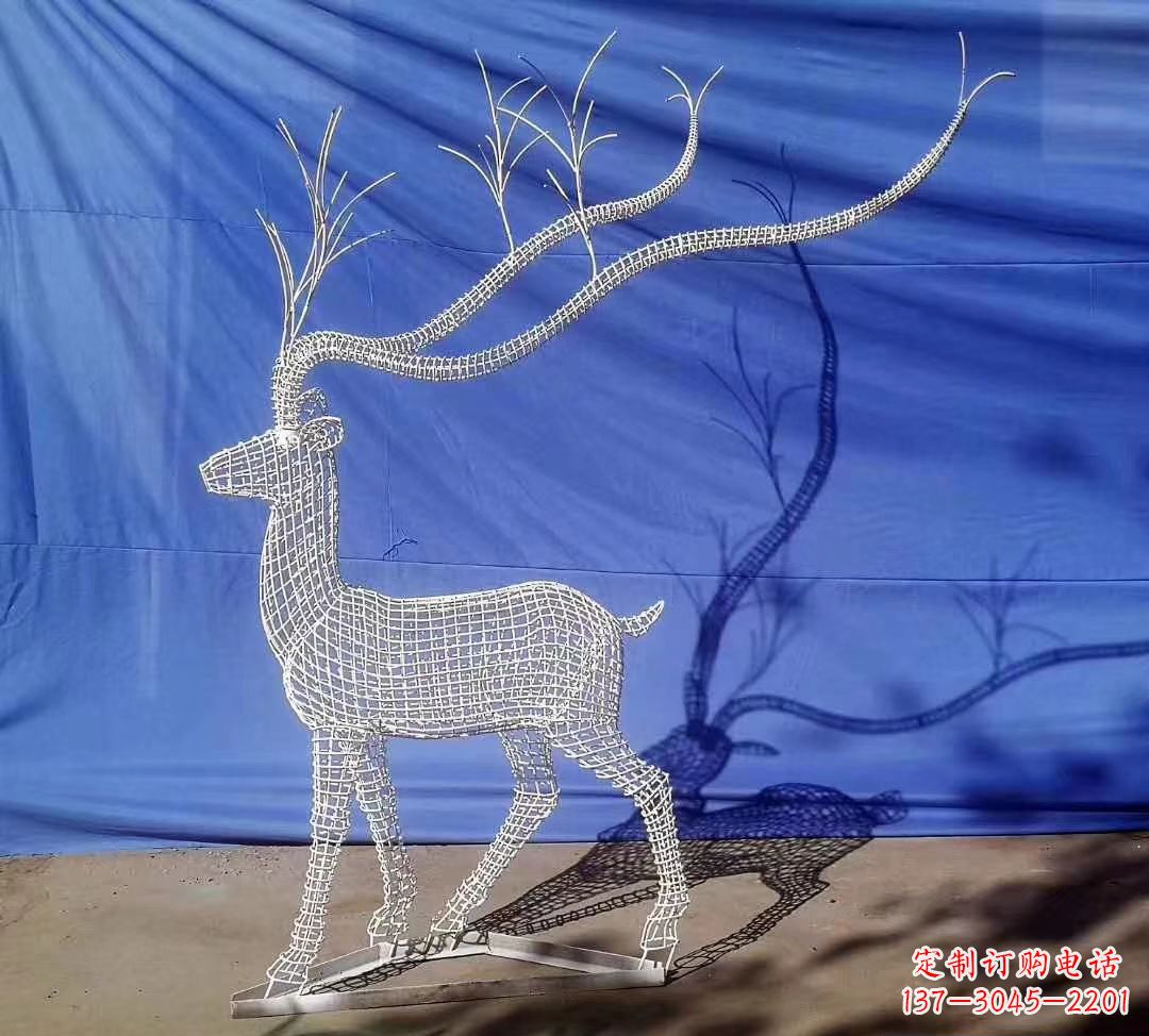 运城不锈钢镂空麋鹿雕塑户外摆件广场景观雕塑