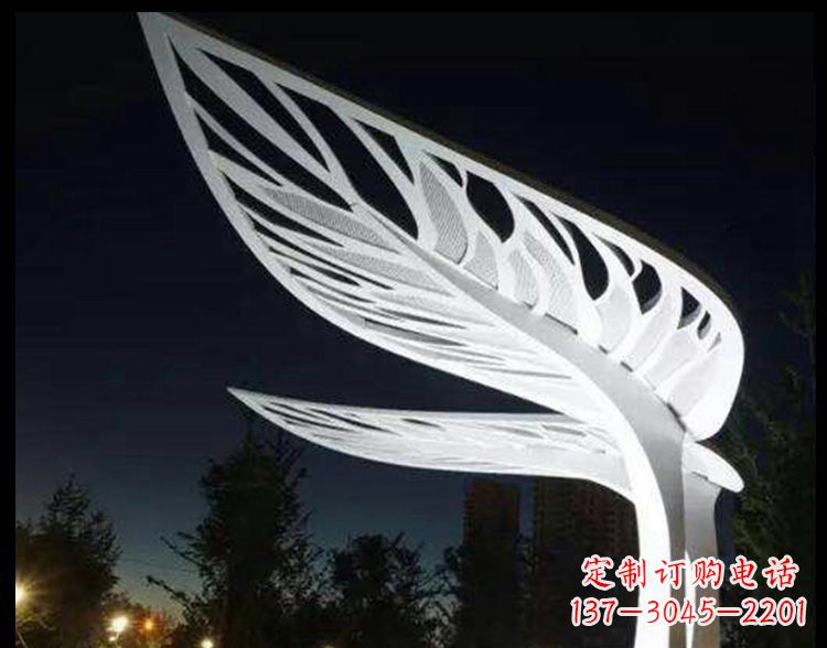 运城不锈钢镂空树叶小区景观雕塑