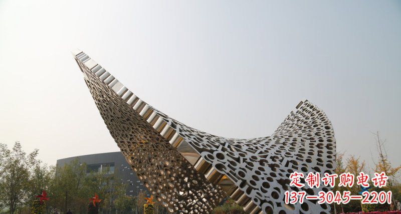 运城不锈钢镂空字母遮阳亭子广场雕塑