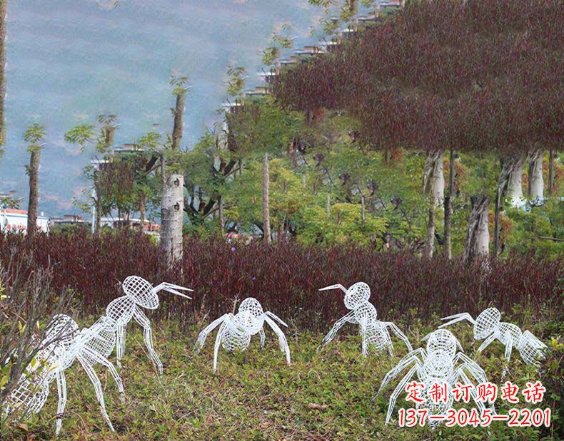 运城不锈钢蚂蚁镂空雕塑