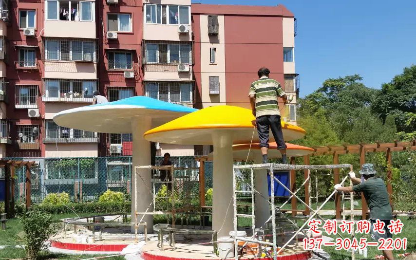 运城不锈钢蘑菇凉亭雕塑