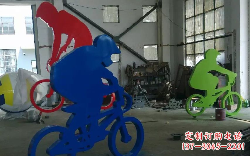 运城不锈钢骑自行车运动雕塑 (3)