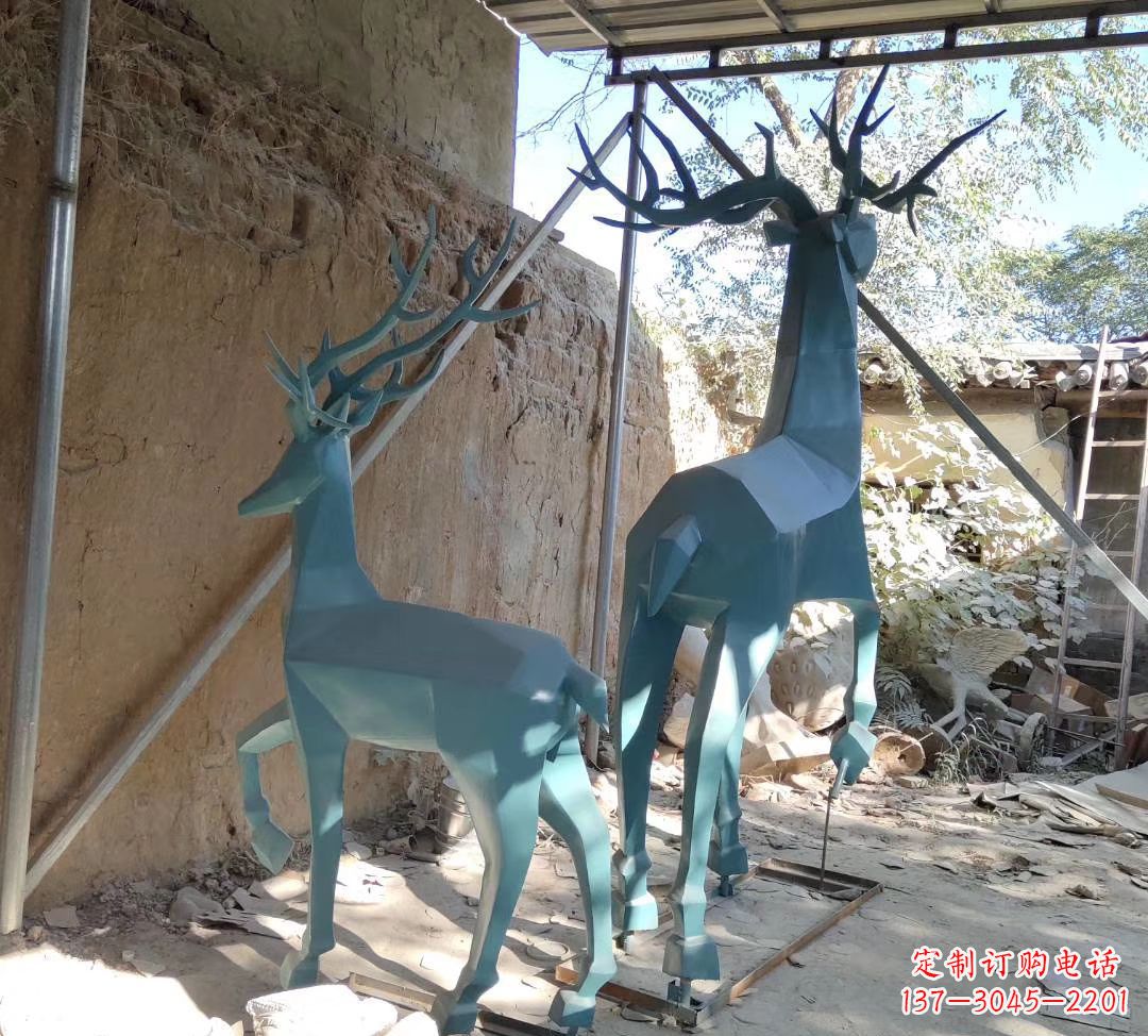 运城不锈钢切面景观小鹿雕塑