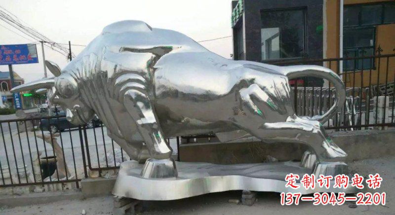 运城不锈钢拓荒牛公园景观雕塑