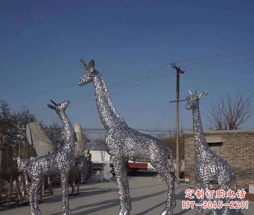 运城不锈钢铁艺镂空长颈鹿
