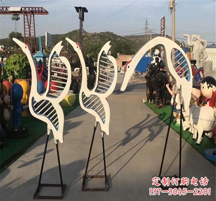 运城不锈钢仙鹤雕塑 (2)