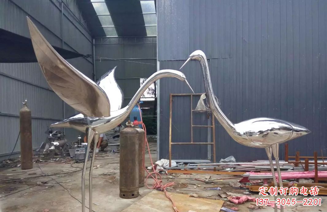 运城不锈钢仙鹤动物雕塑