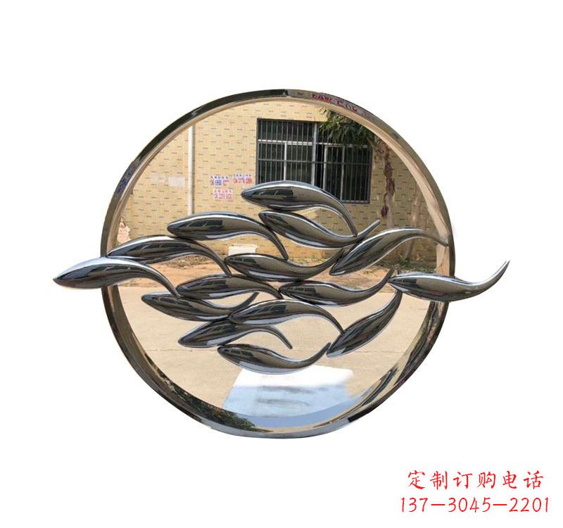 运城不锈钢小区抽象鱼和圆环雕塑