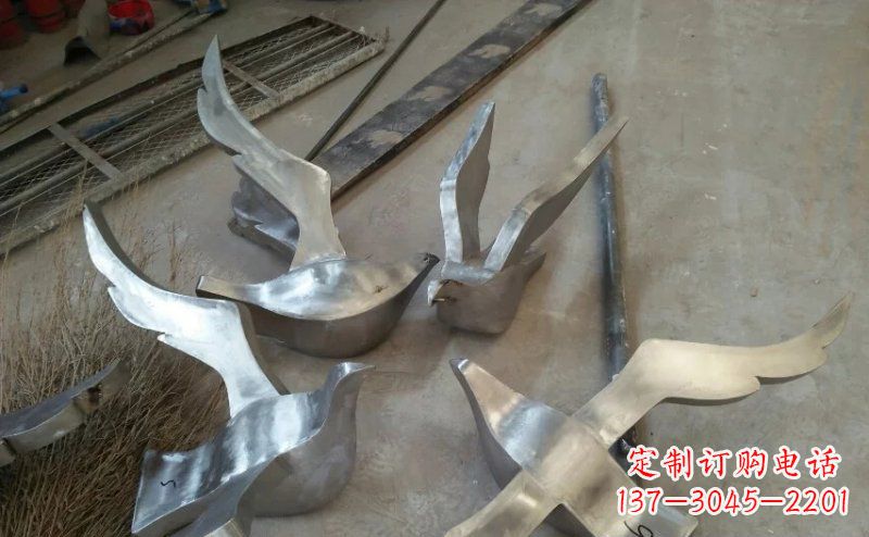 运城不锈钢小型鸽子雕塑