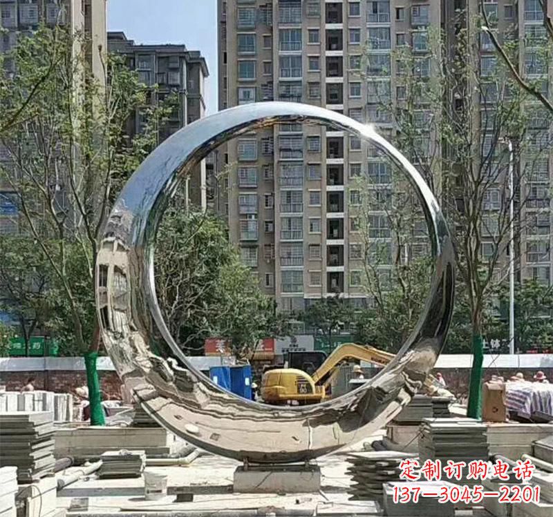 运城不锈钢艺术圆环雕塑