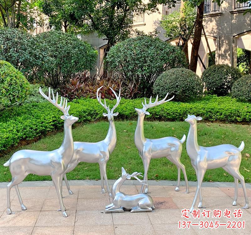 运城不锈钢园林小鹿雕塑