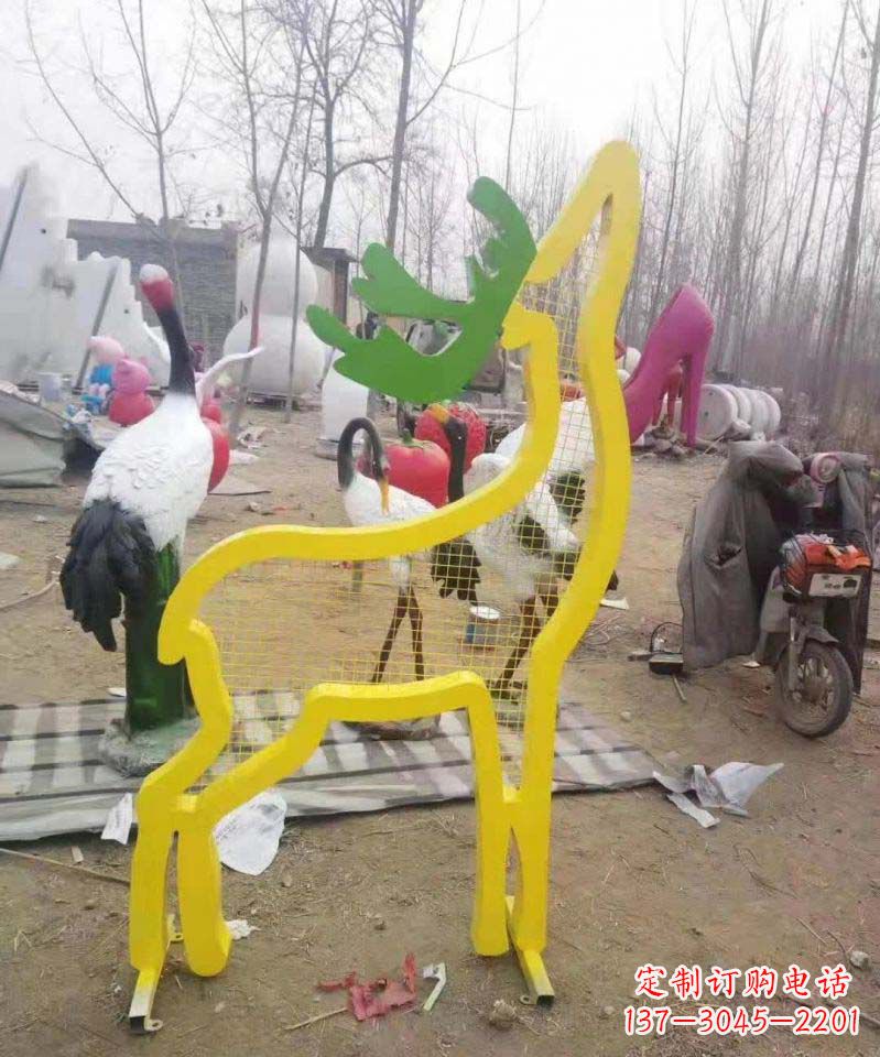 运城不锈钢园林造型景观小鹿雕塑
